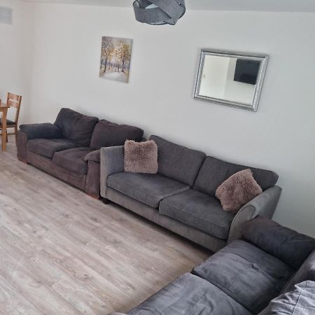 3 Bedroom House-Ellesmere Port Dış mekan fotoğraf