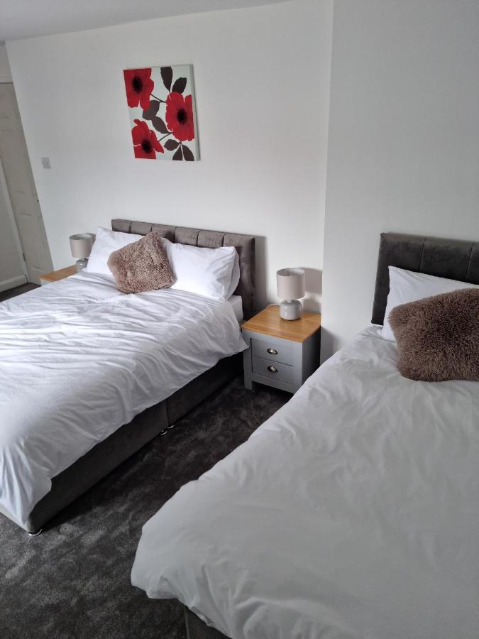 3 Bedroom House-Ellesmere Port Dış mekan fotoğraf