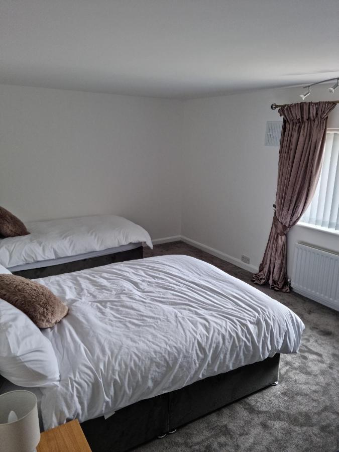 3 Bedroom House-Ellesmere Port Dış mekan fotoğraf