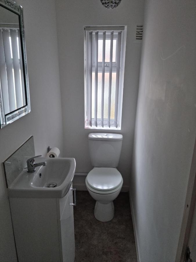 3 Bedroom House-Ellesmere Port Dış mekan fotoğraf